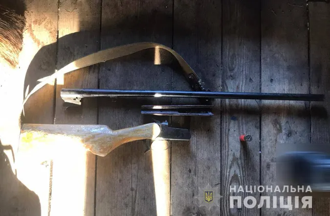 Рушниці, набої, вибухівка: у волинських селах проводять обшуки (фото)