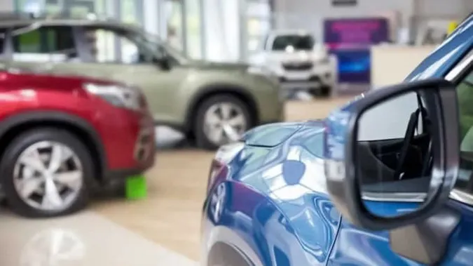 Audi, Volkswagen, Porsche та Chevrolet: світові виробники зупиняють постачання автомобілів до Росії