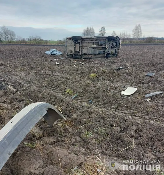 Постраждали три жінки: деталі «слизької» ДТП на Волині (фото)