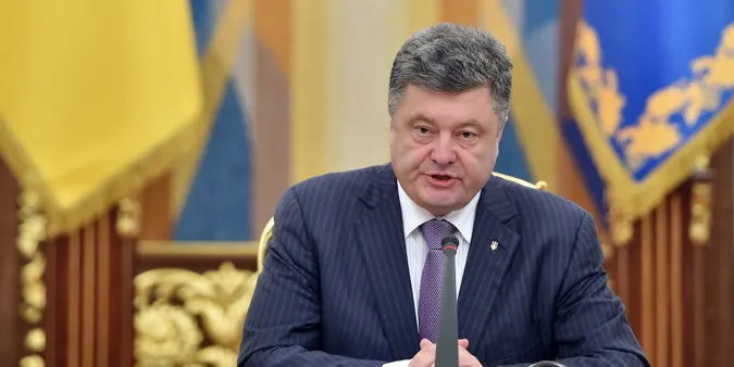 Порошенко наполягає на новому військово-адміністративному поділі