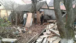 У Луцьку "знесли" сараї на Львівській (фото)