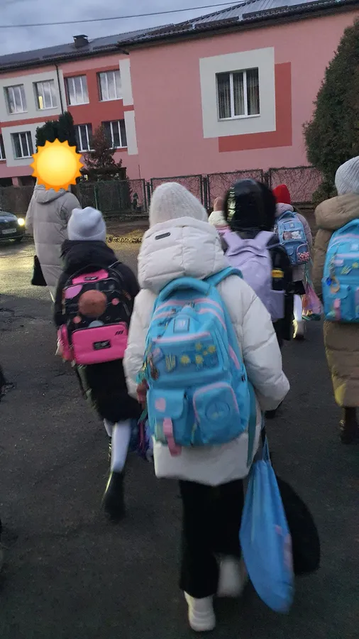 У Луцьку біля СІЗО просять зробити перехід (фото)