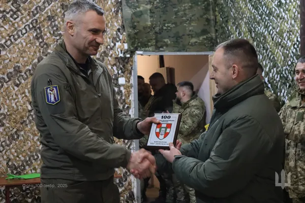 Волинських воїнів на передовій відвідав мер Києва (фото)