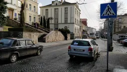 Джек-пот луцького автохама: "бляхи", перехід, поворот (фото)