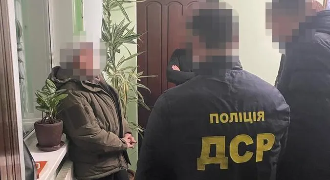 На Волині на хабарі зловили директора держпідприємства (фото, відео)