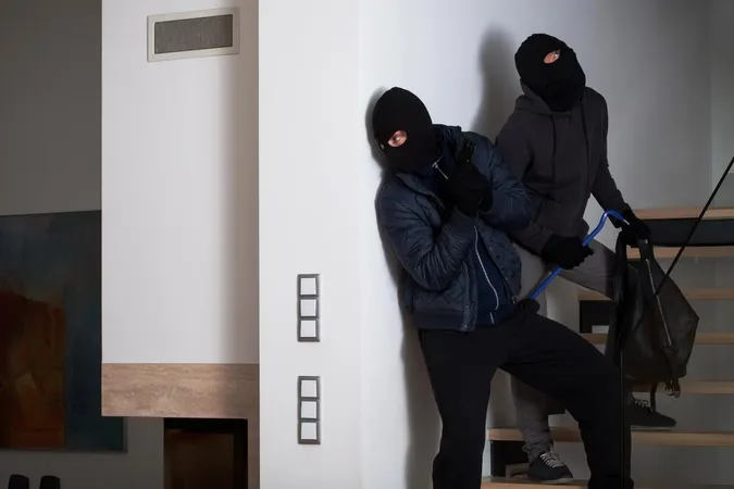 Одна помилка може привернути злодіїв до вашого будинку