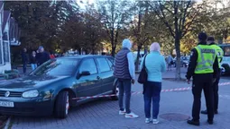 Водій, який збив чоловіка на зупинці у Луцьку, намагався уникнути ДТП (фото)