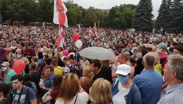 Лучани вийдуть на майдан, аби підтримати білорусів