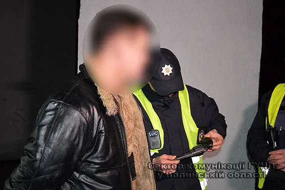 «Подумав, що загрожує небезпека», – луцька поліція розслідує інцидент зі стріляниною