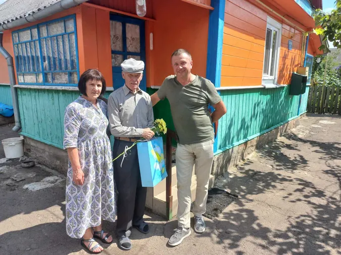 Майстер із золотими руками та добрим серцем: волинянин відсвяткував 90-річний ювілей (фото)