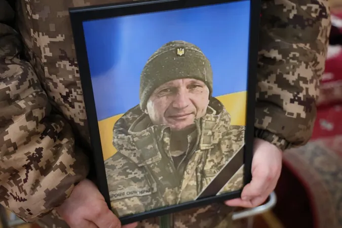 У Луцькій громаді попрощалися з Героєм Олександром Коханюком (фото)