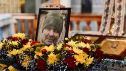 Волиняни віддали останню шану захиснику Роману Ковалю з Нововолинська