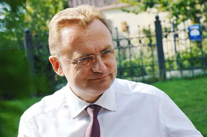 «Не можуть домовитися, як грабувати Луцьк», – Садовий про непризначені вибори мера