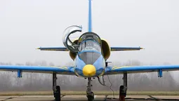 На аеродромі в Луцьку приземлились військові літаки (фото)