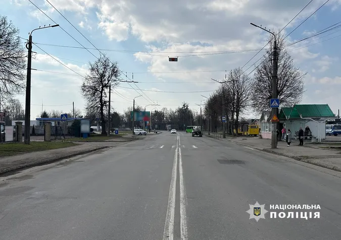 У Луцьку на Львівській авто збило 19-річну дівчину на пішохідному переході (фото)