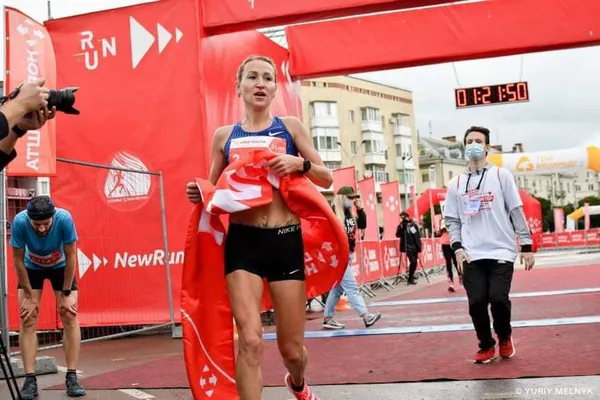 Волинська спортсменка перемогла на змаганнях з гірського бігу в Польщі (фото)