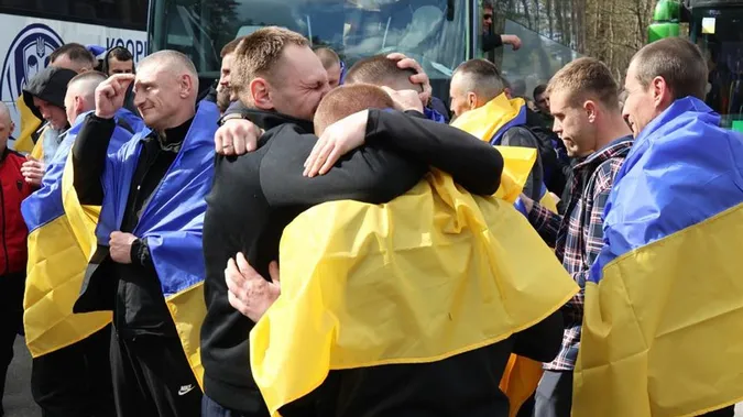 «Наші – вдома!»: четверо Героїв з Волині повернулися з полону