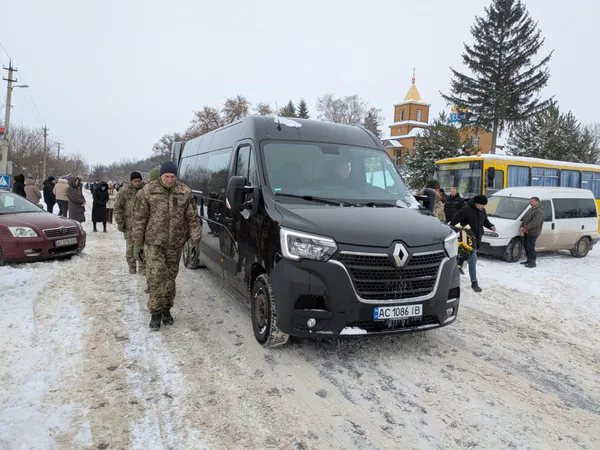 Назавжди 46: на Волині попрощалися з воїном Миколою Положевцем (фото)