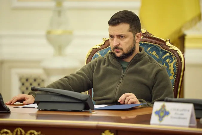 Україна готова до діалогу, але з іншим президентом росії, – Зеленський