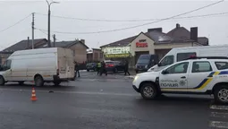 Відкинуло на 10 метрів: повідомили деталі ДТП на Дубнівській у Луцьку (фото, відео)