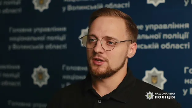 Колишній банківський працівник «відкрив» у Луцьку шахрайський кол-центр (фото)
