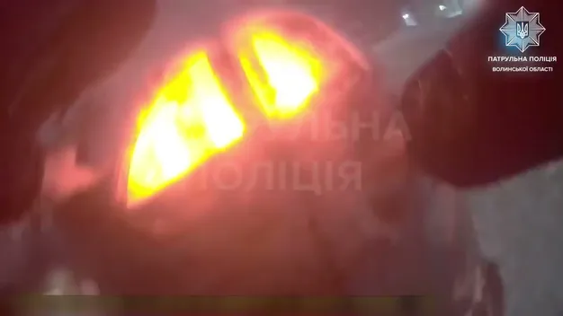 На Волині через негоду на трасі утворився 10-кілометровий затор (відео)