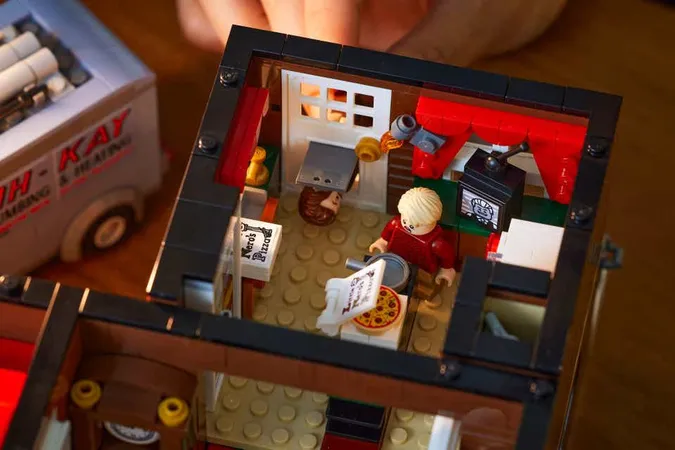 Українець розробив дизайн конструктора для компанії LEGO (фото)