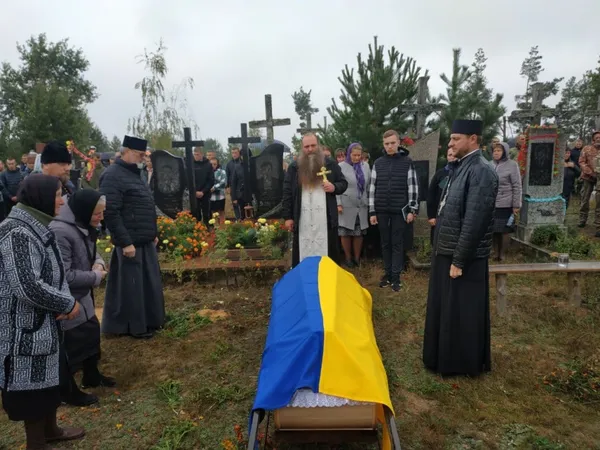 Народився у рф, жив у Білорусі, а захищав Україну: на Волині попрощалися з Іваном Петруніним (фото)