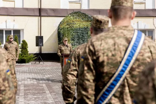 Волинські нацгвардійці отримали бойовий прапор (фото)