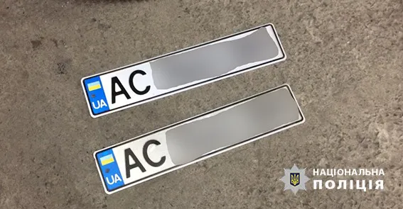Злочинна банда продавала на Волині крадені в Європі елітні авто (фото)