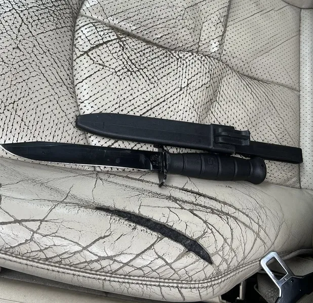 Поляк хотів провезти через «Устилуг» бойовий ніж (фото)
