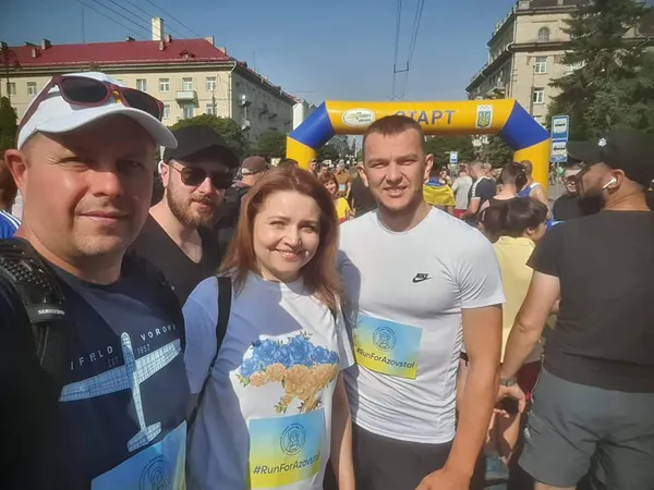 Михайло Наход, Євгеній Мікоян, Алла Надточій, Валентин Хаймик під час забігу