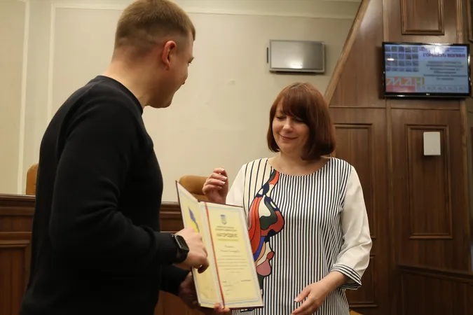 Гордість Волині: у Луцьку відзначили юних інтелектуалів та їхніх наставників (фото)