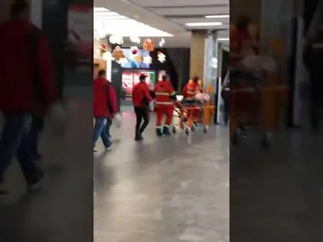 З луцького «Порт Сіті» медики на ношах вивезли людину (відео)