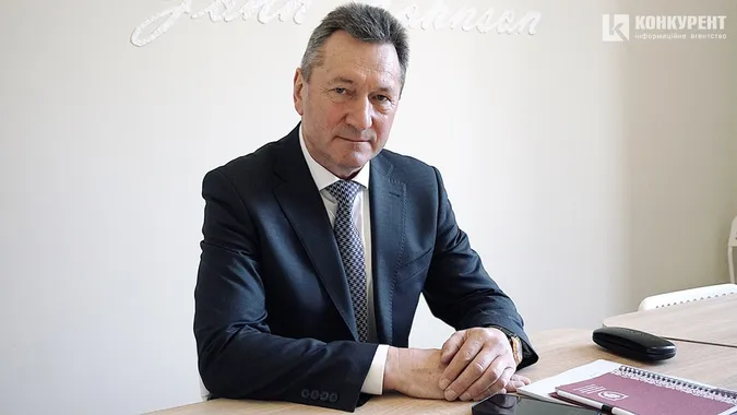 Анатолій Цьось