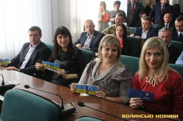 Представники фракції «УКРОП» Борис Смаль, Юлія Дацюк, Орися Залевська та Тетяна Янчук під час дебюту у міськраді...