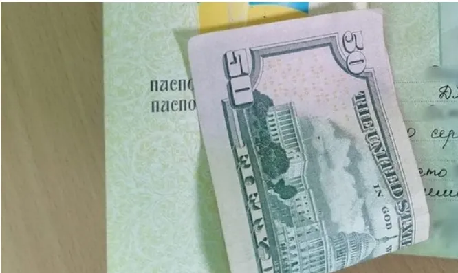 У Луцьку судили водія, який у лютому пропонував хабар патрульним