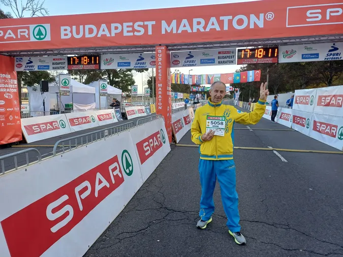 Український пенсіонер виборов «золото» на марафоні в Будапешті (фото)