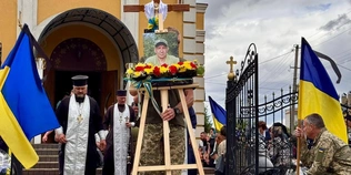 На Волині в останню путь провели Героя Євгена Мазурка (фото)