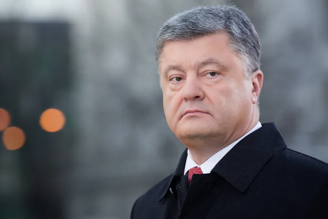 Порошенко і Кононенко таки причетні до офшору, який торгує з «Газпромом», – ЗМІ