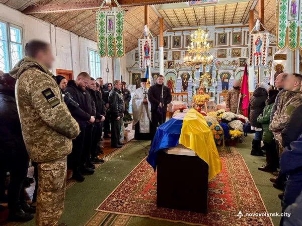 На Волині попрощалися з молодим захисником Юрієм Ващишиним (фото)