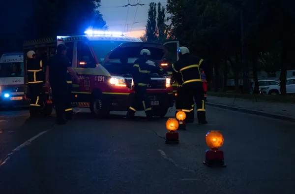 Поліція, пожежні і «швидка»: що коїлося ввечері на Глушець у Луцьку (фото)