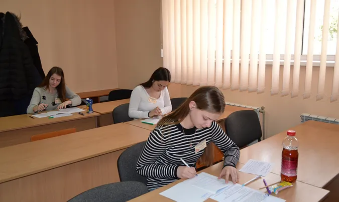 Міносвіти скасувало IV етап Всеукраїнських учнівських олімпіад