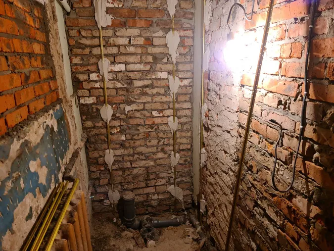 У Підгайцях ремонтують укриття на одному зі спортивних об’єктів (фото)