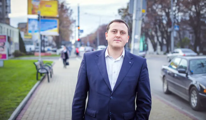 Ексдепутат Луцькради прокоментував зв'язок зі скандальним розслідуванням про офшори Зеленського (відео)