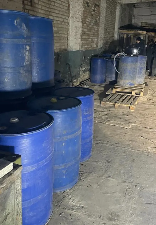 У Луцьку виявили «лівий» алкоголь і сигарети на 2 мільйони гривень (фото)