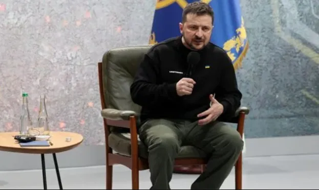 Нема з ким говорити, – Зеленський про ймовірність переговорів з путіним в Туреччині