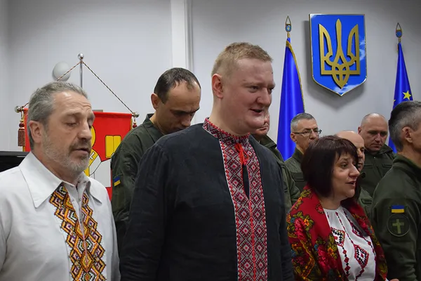 Волинський тенор замість сцени обрав службу в Нацгвардії (фото)
