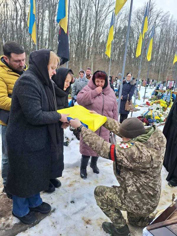 На Волині попрощалися із 48-річним прикордонником Павлом Маєвським (фото)