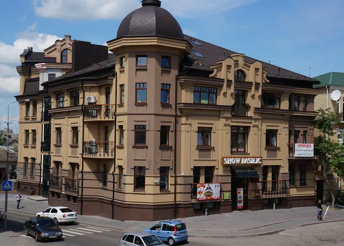 Випити та закусити: в Луцьку оновили розклад роботи кафе, ресторанів та барів